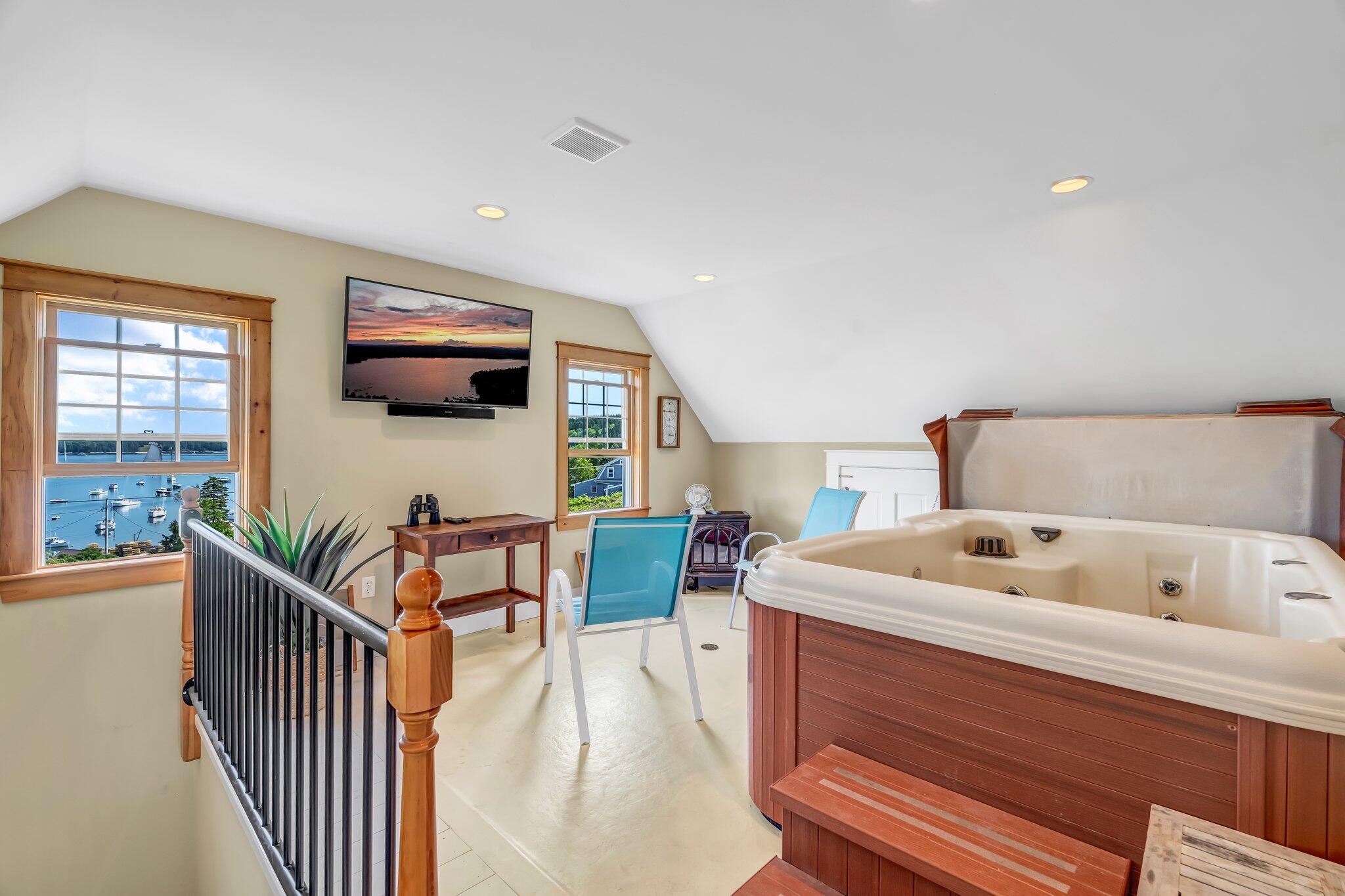 11 Steamboat Hill Road