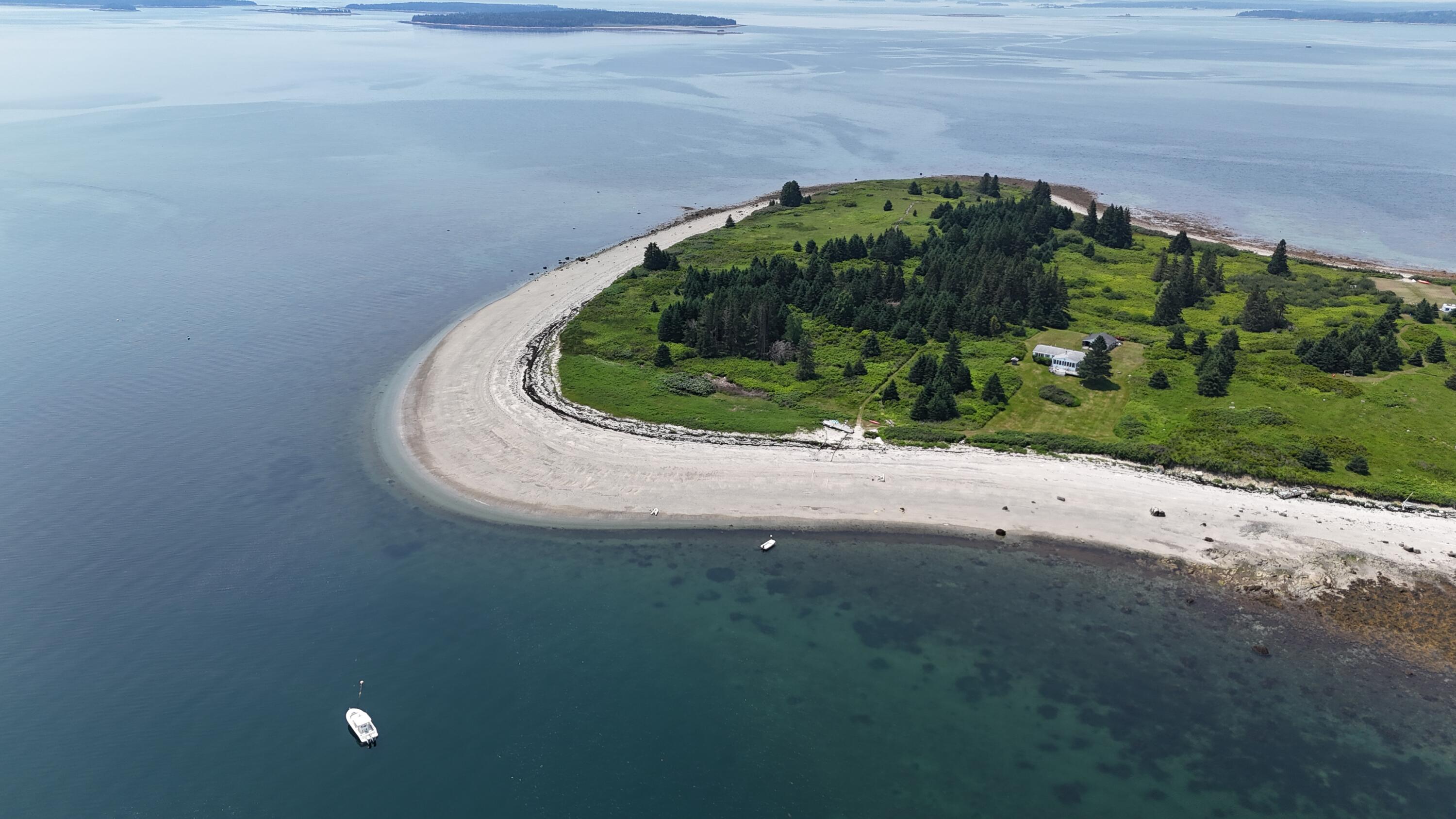 8 Bar Island