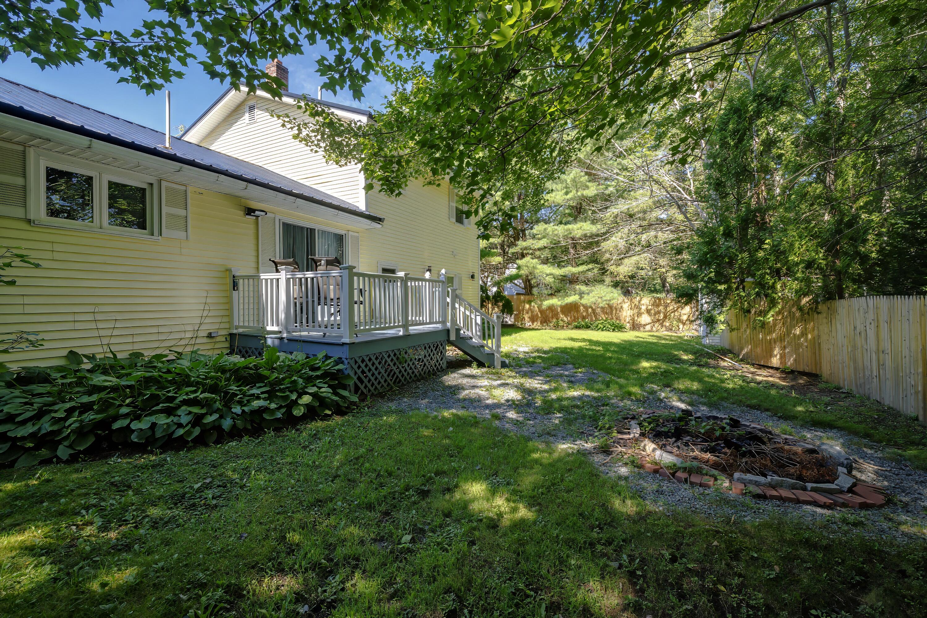 17 Mcdonald Avenue