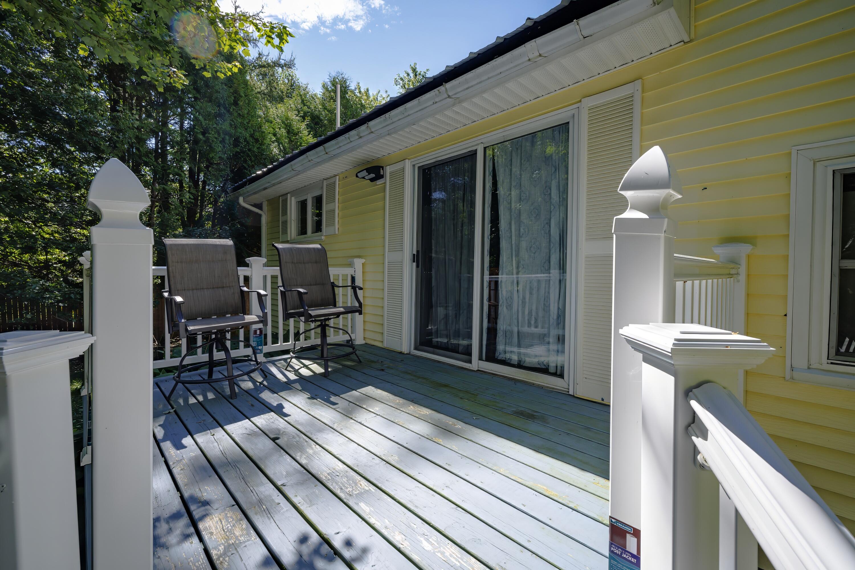 17 Mcdonald Avenue