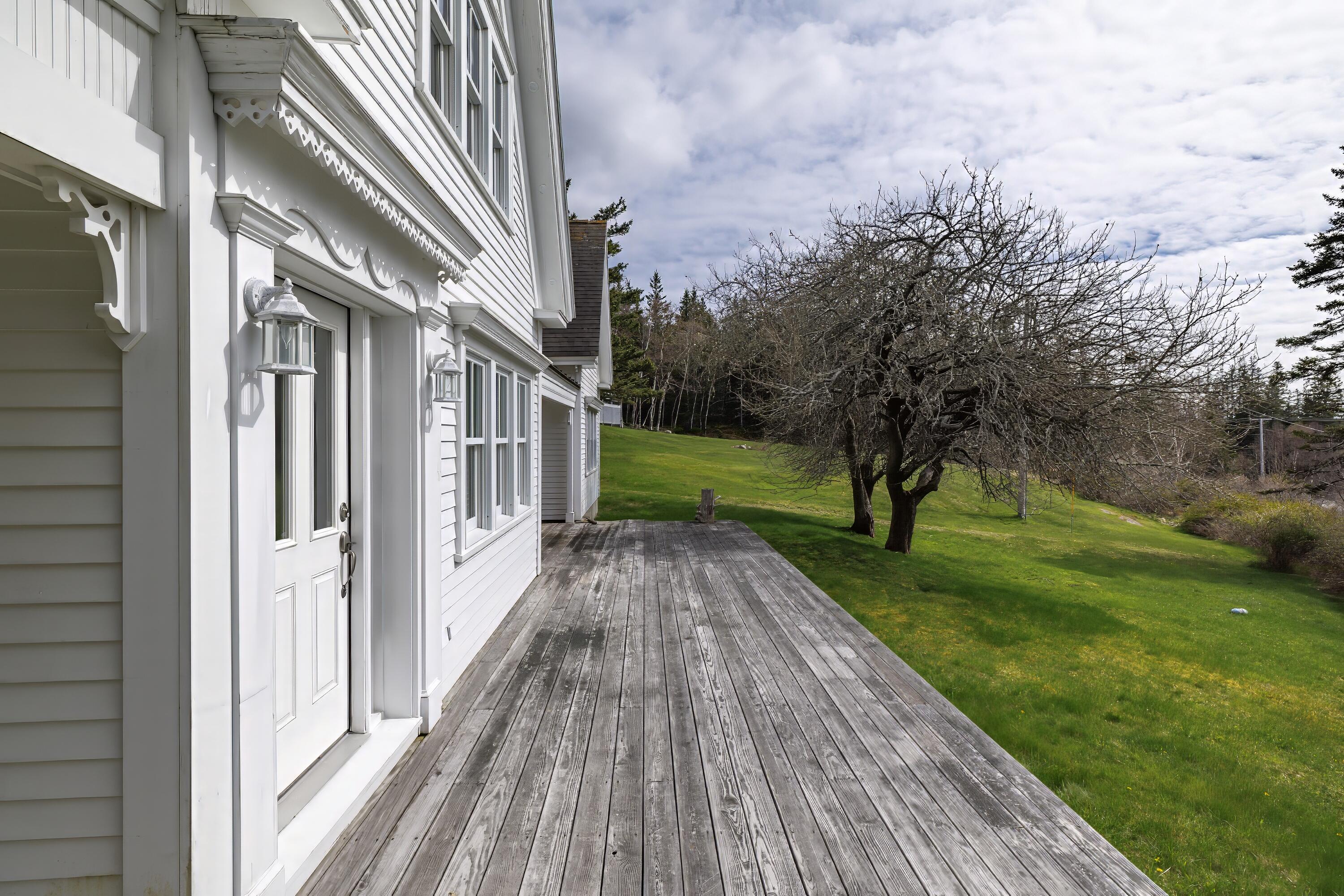 55 Ferry Road