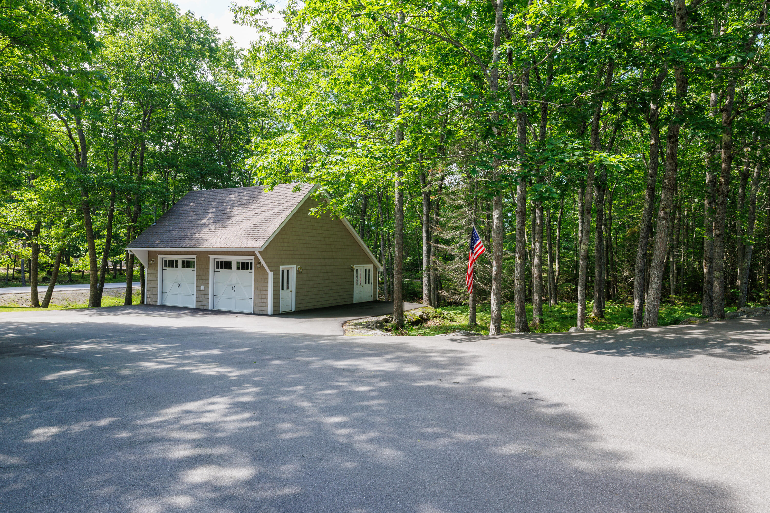 155 Maddocks Avenue