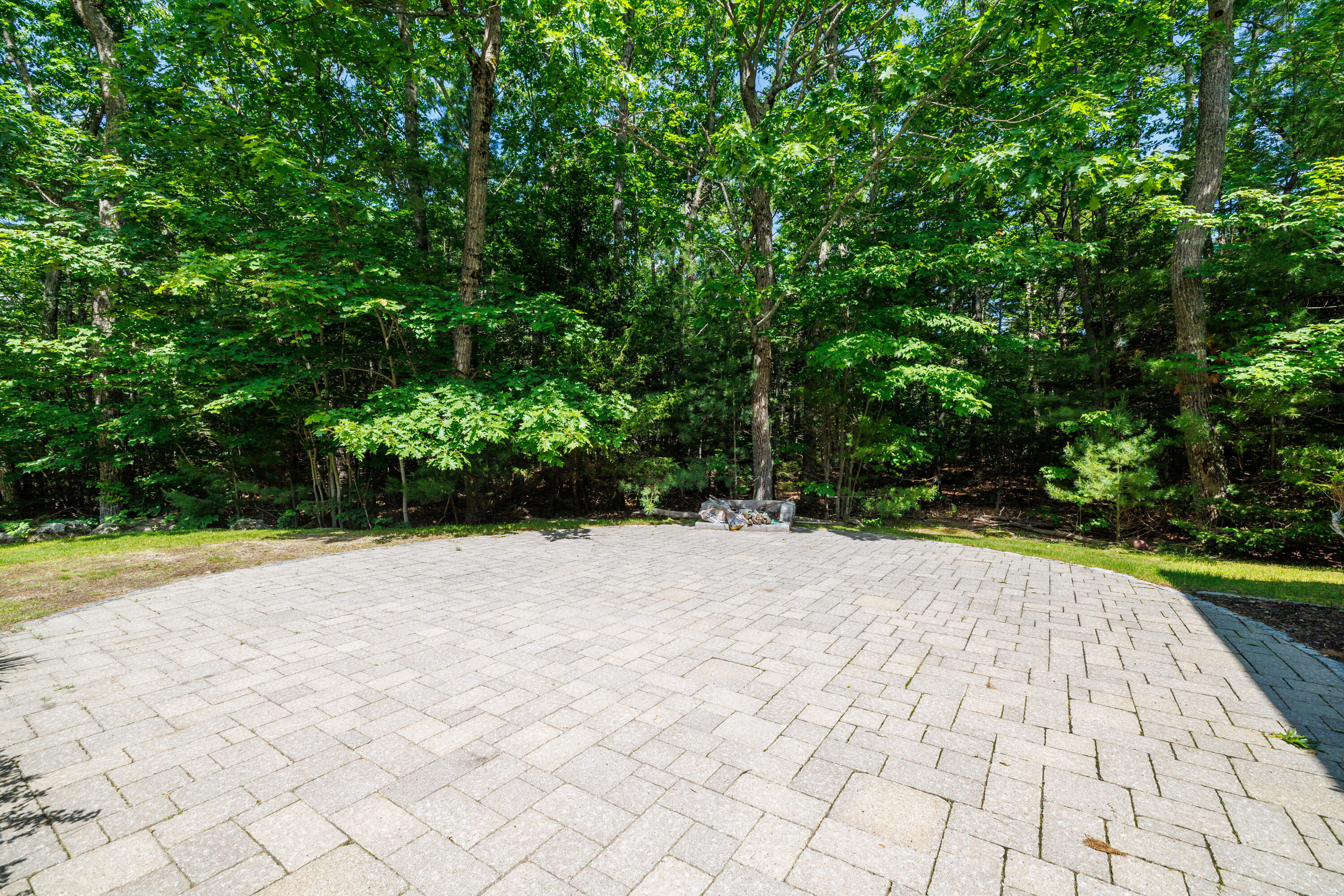 155 Maddocks Avenue