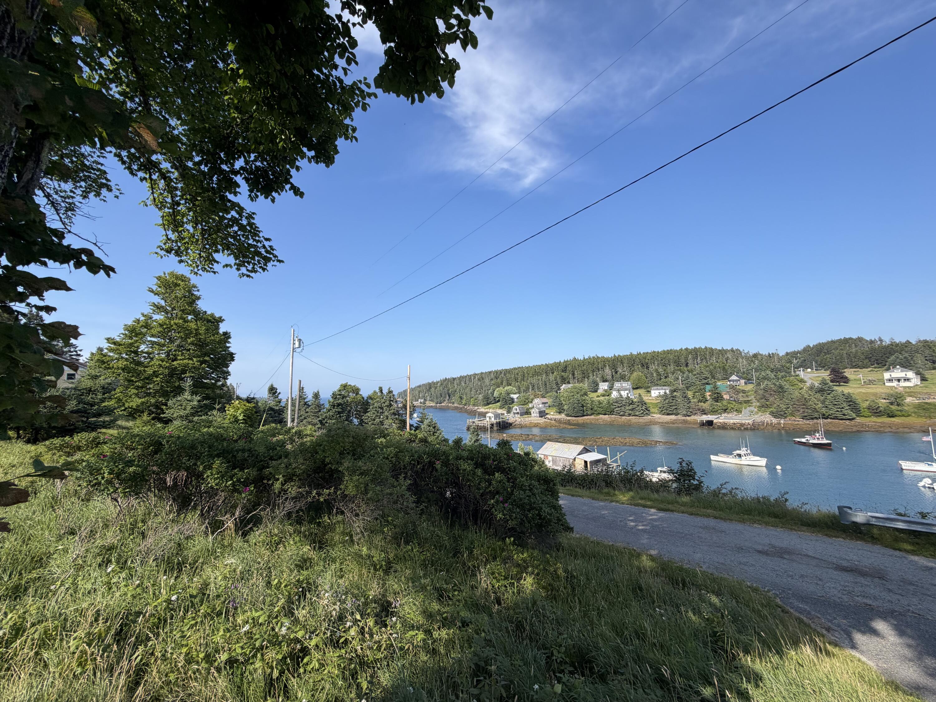 6 West Shore Road