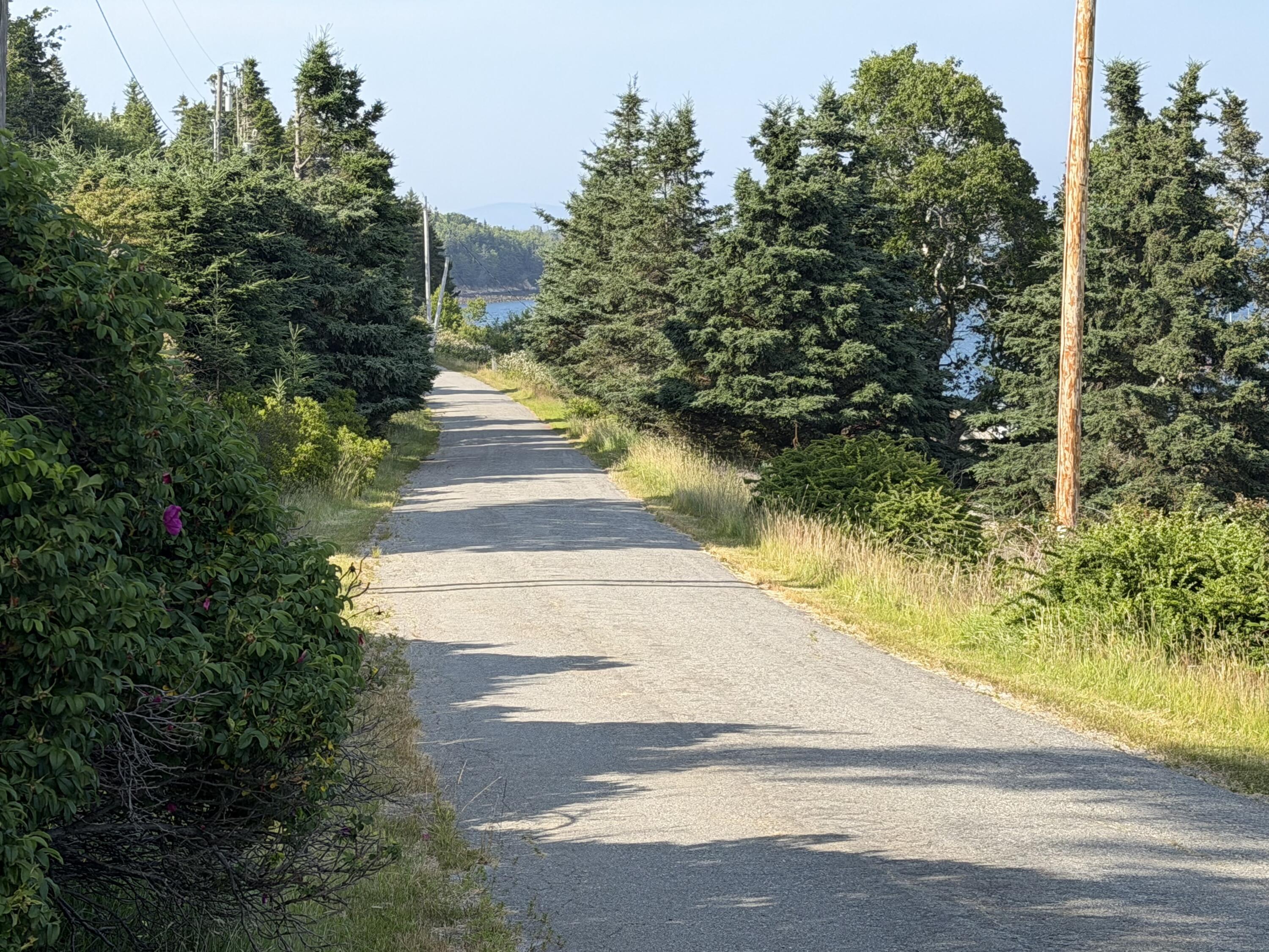 6 West Shore Road