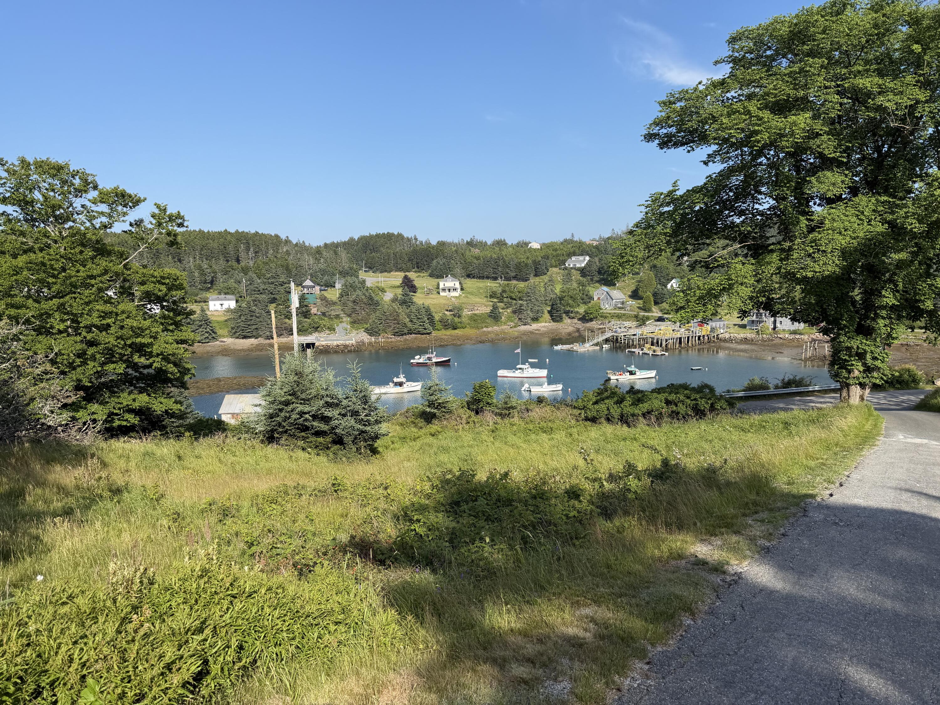 6 West Shore Road