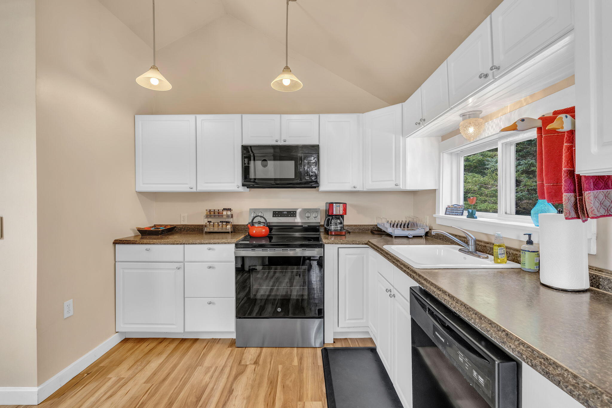 443 Cranberry Road