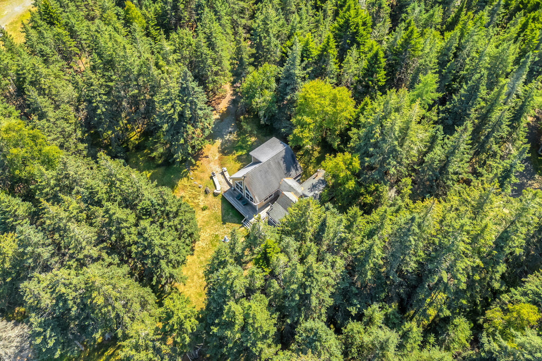 142 E Point Road