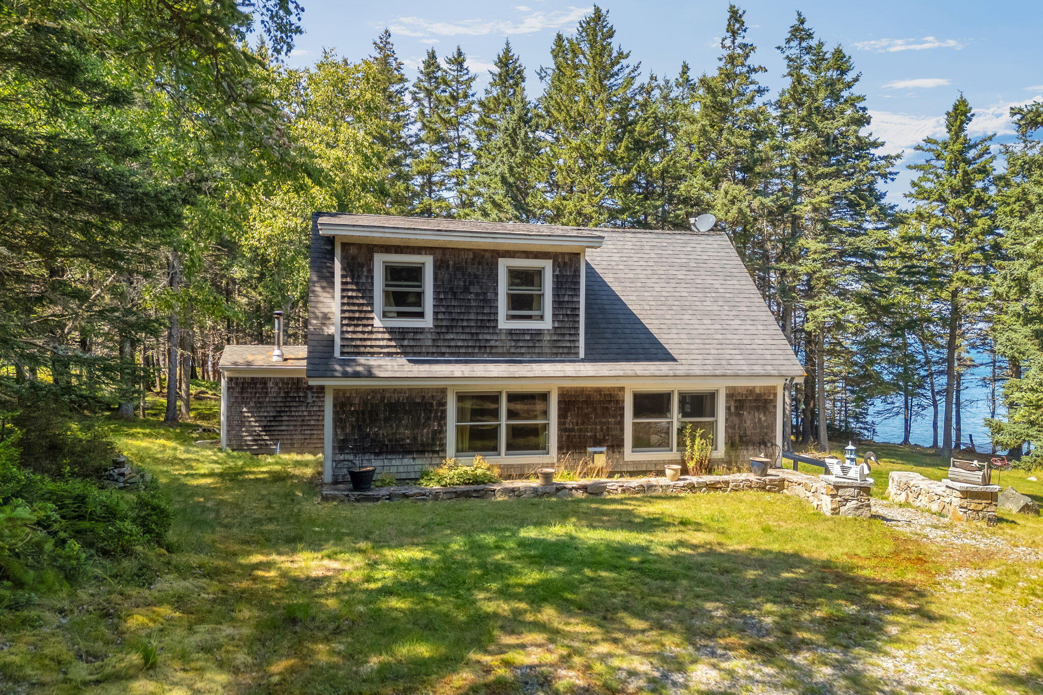 142 E Point Road