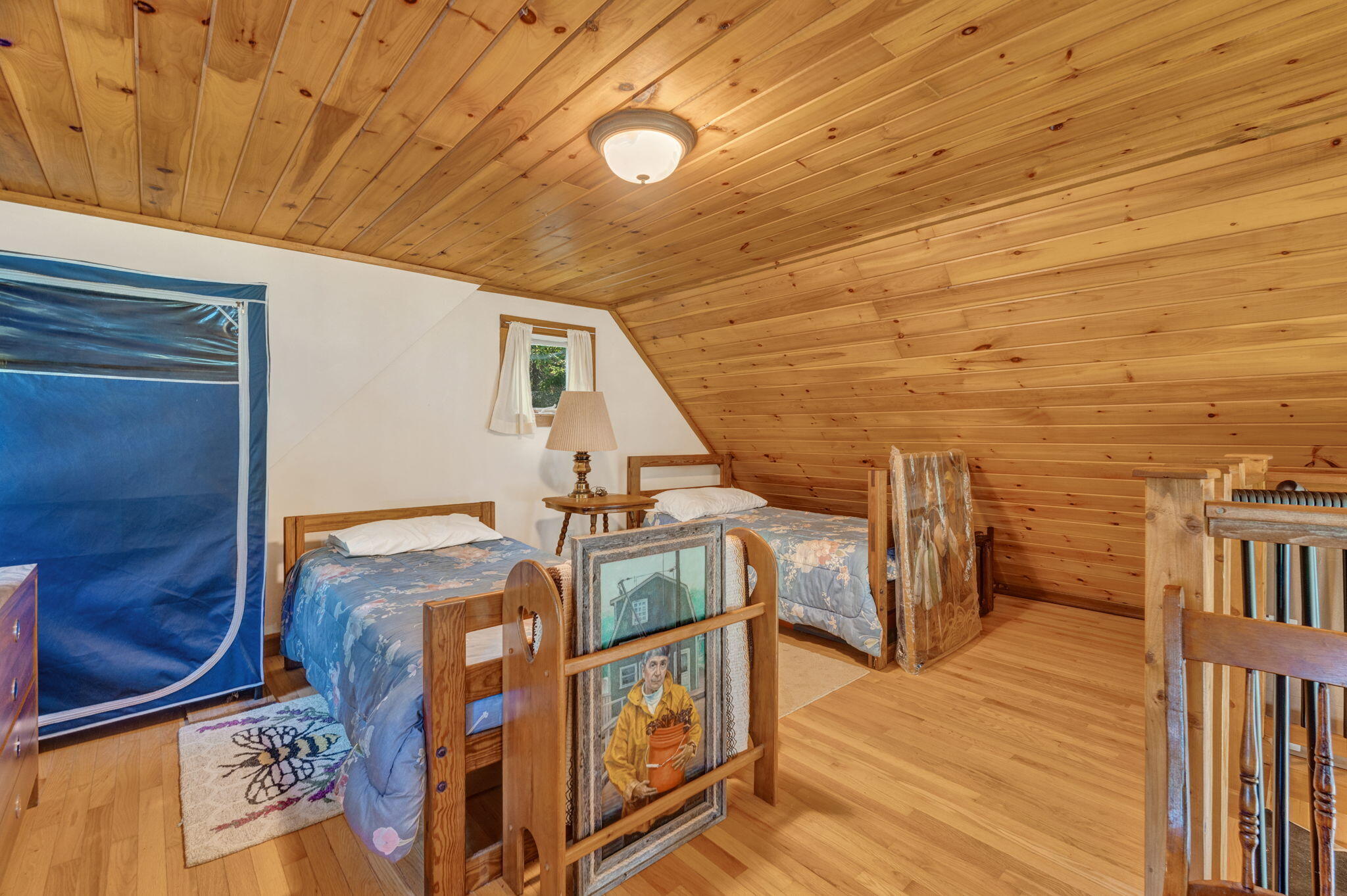 142 E Point Road