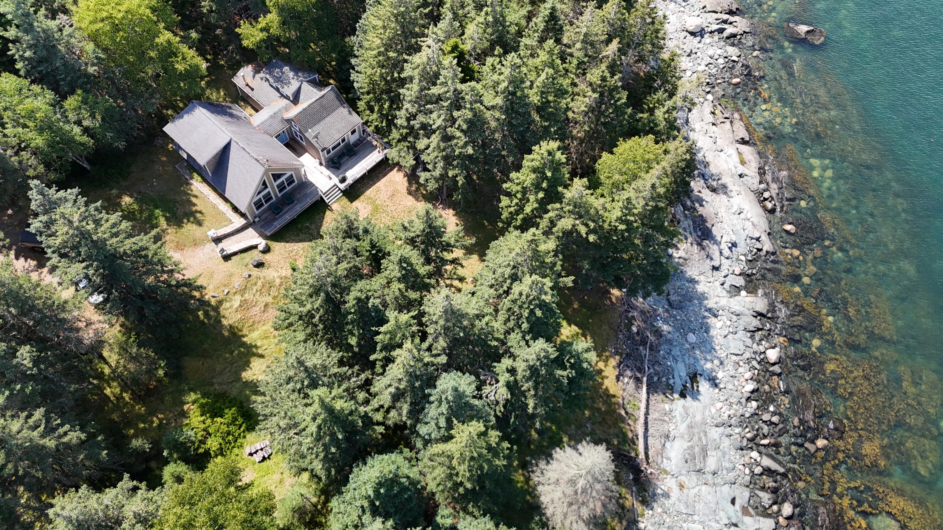 142 E Point Road
