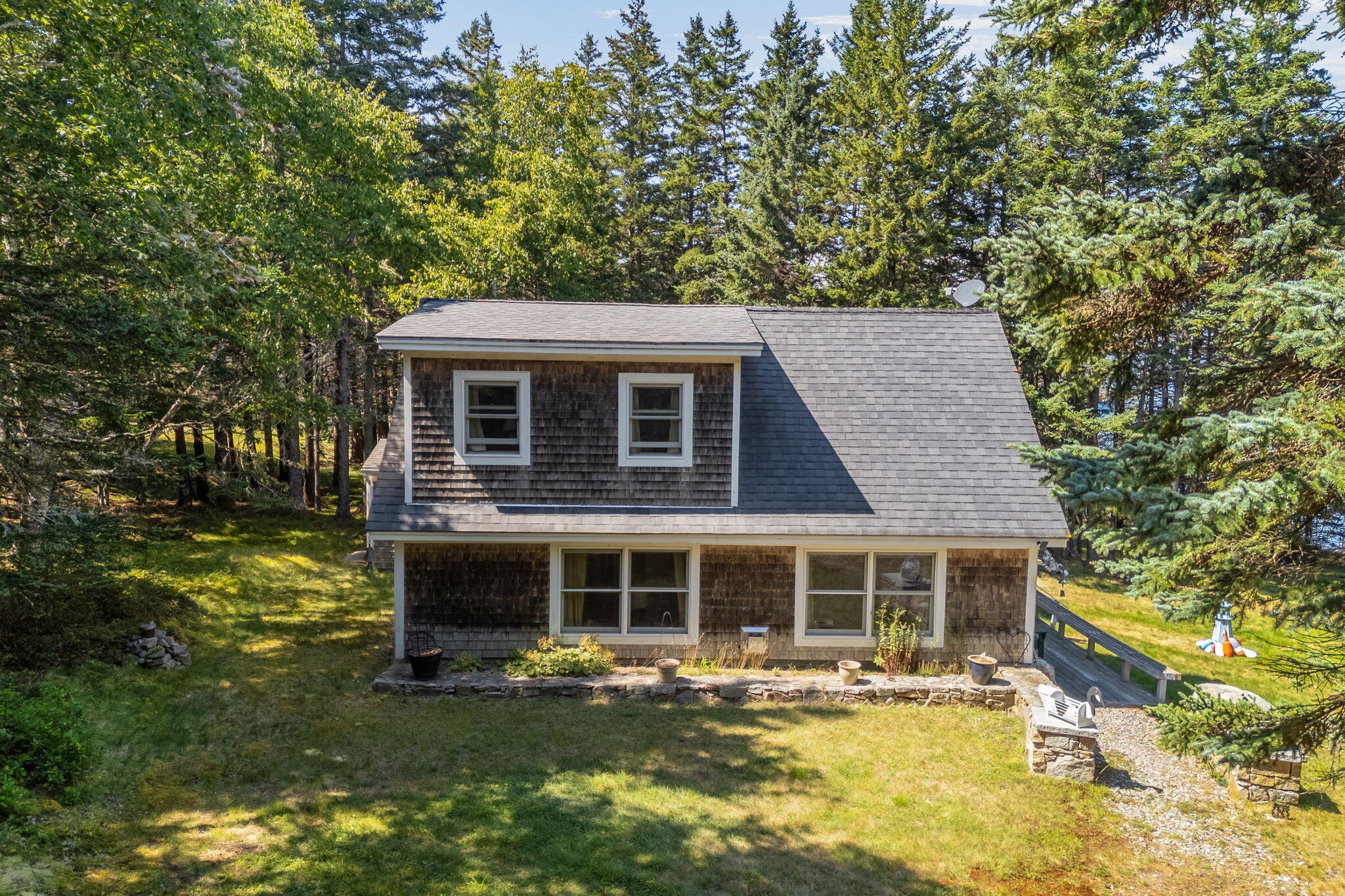 142 E Point Road