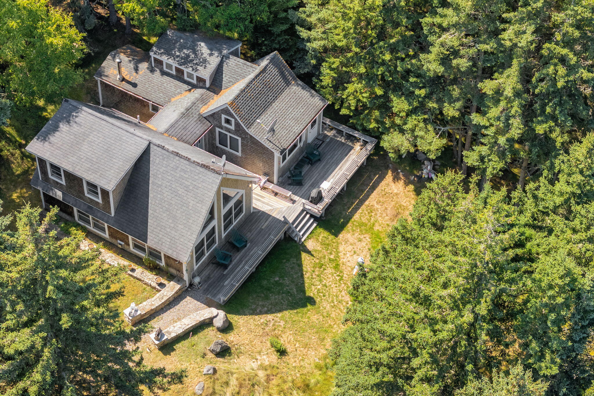 142 E Point Road