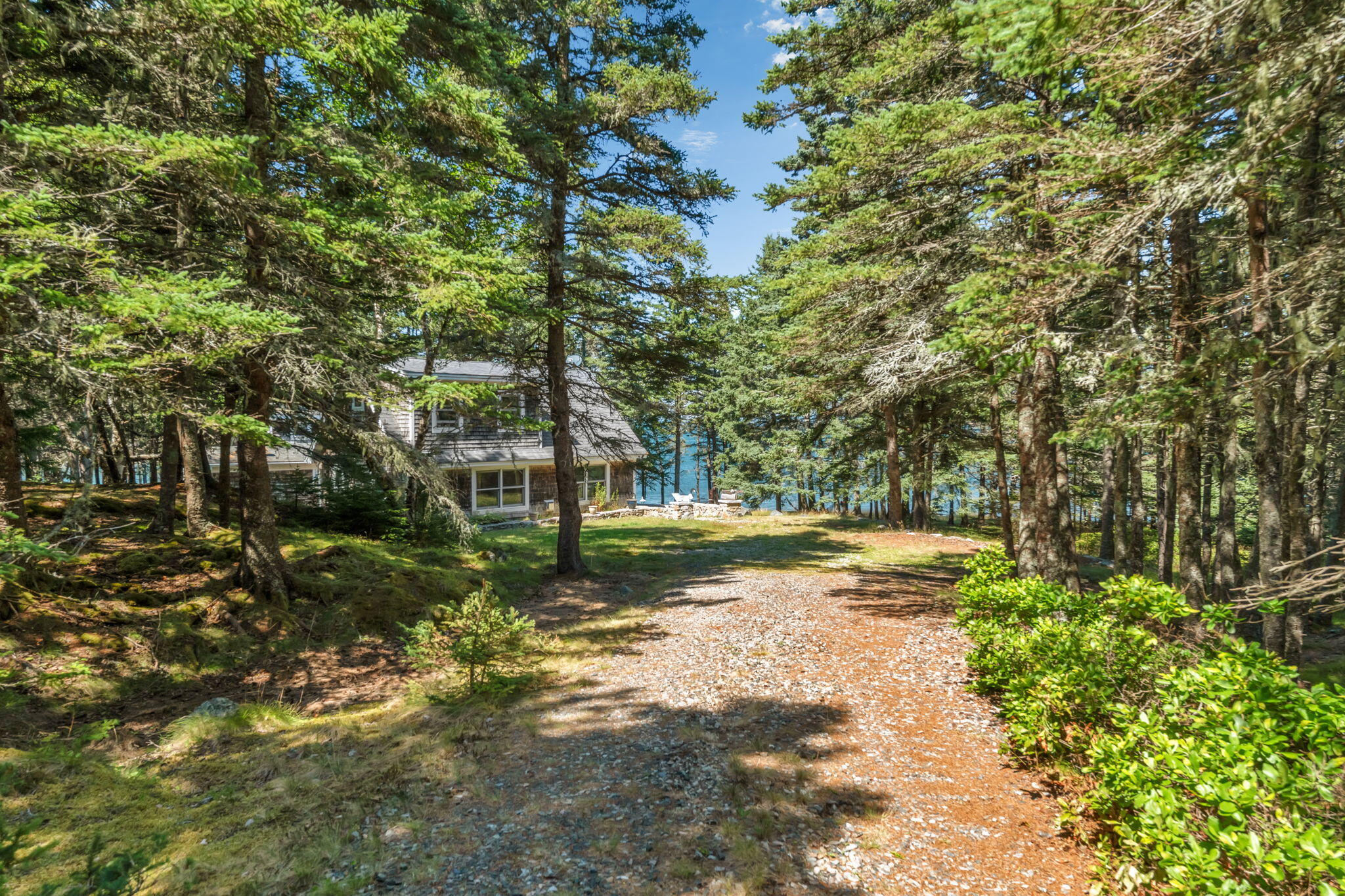 142 E Point Road