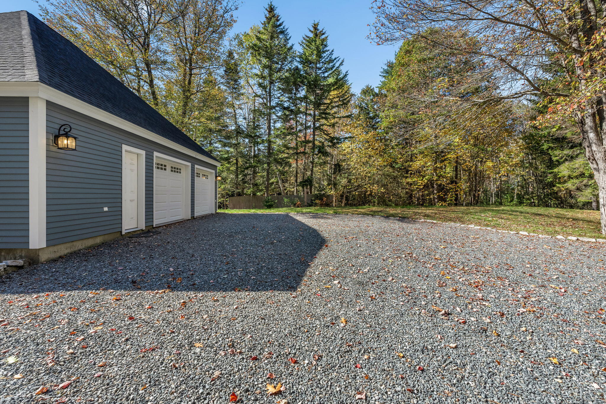 82 Falcon Lane