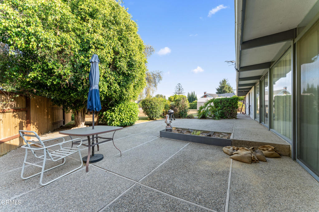 796 S Saticoy Avenue