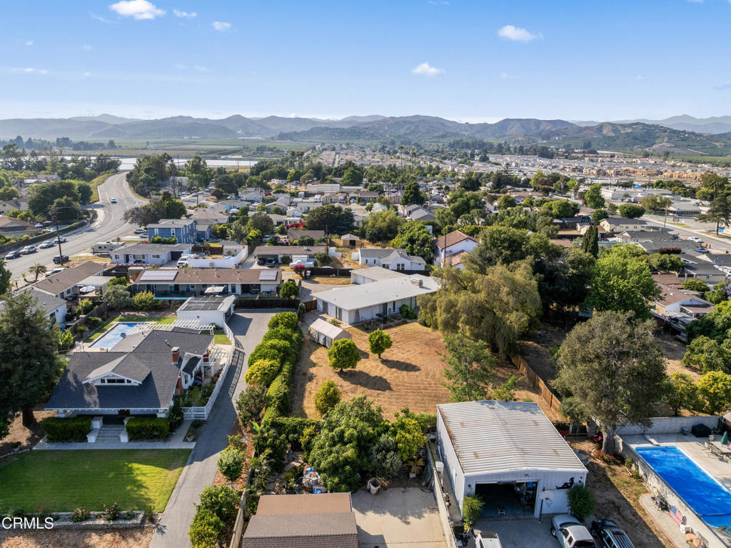 796 S Saticoy Avenue