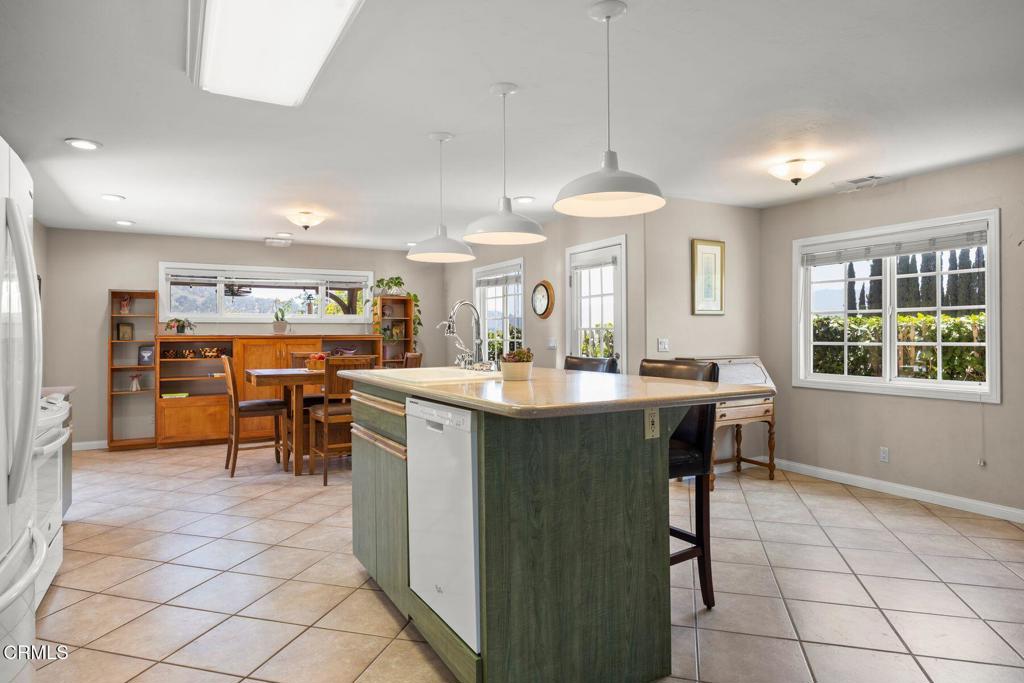 616 E Katherine Avenue