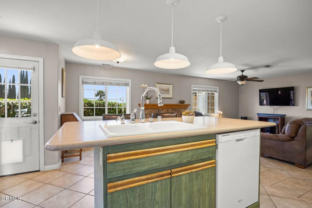 616 E Katherine Avenue