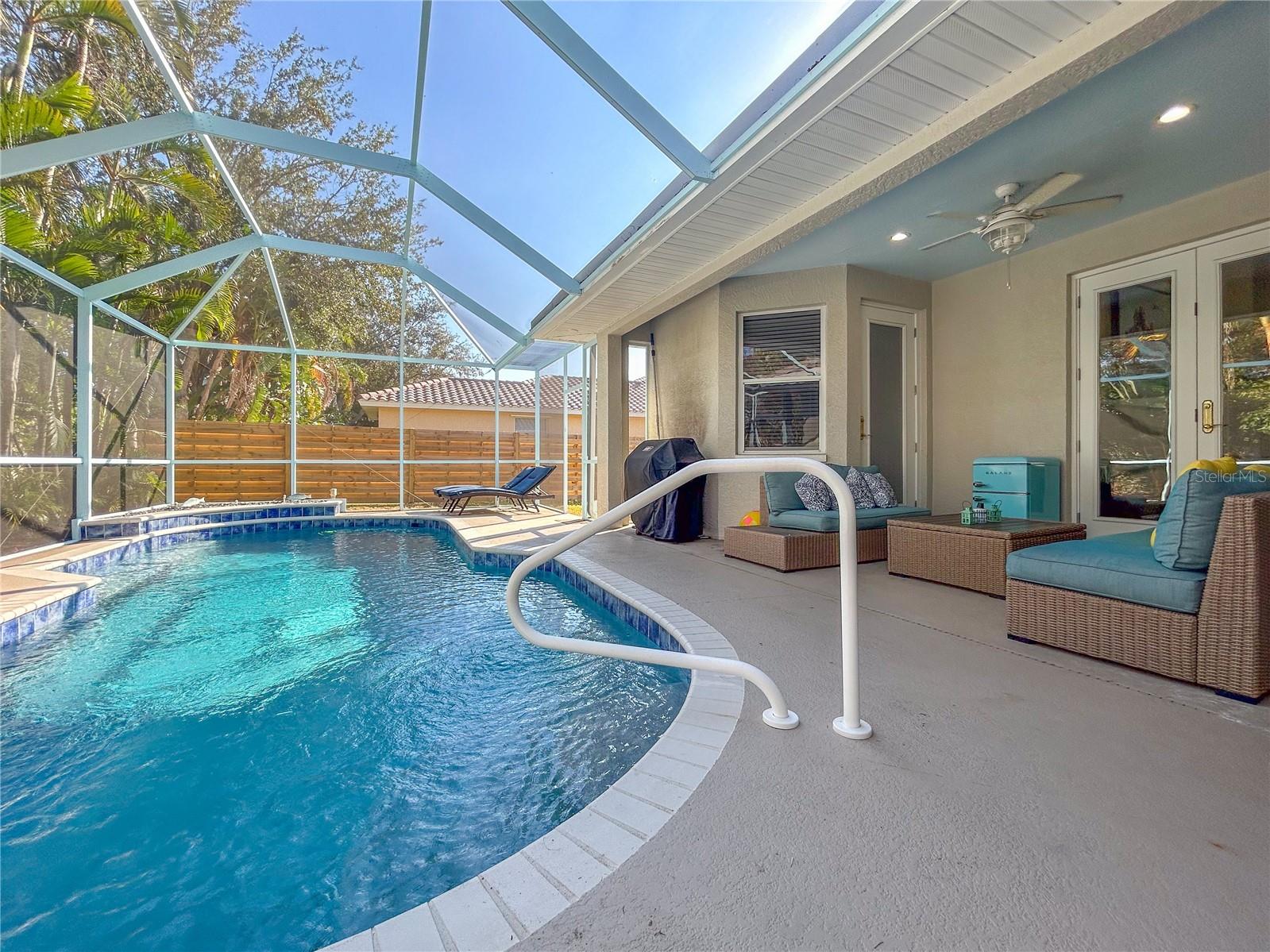 4801 THREE OAKS BLVD