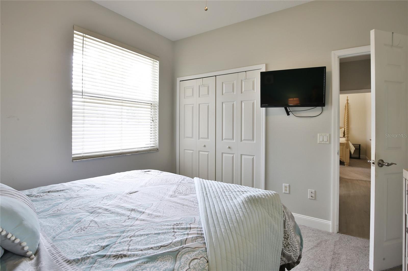 4801 THREE OAKS BLVD