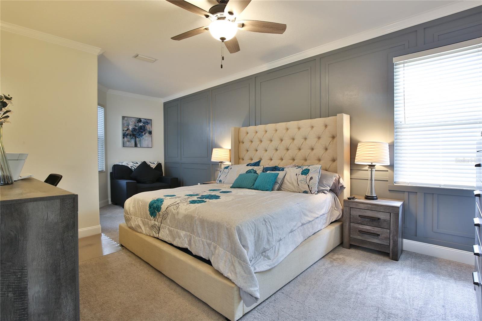 4801 THREE OAKS BLVD