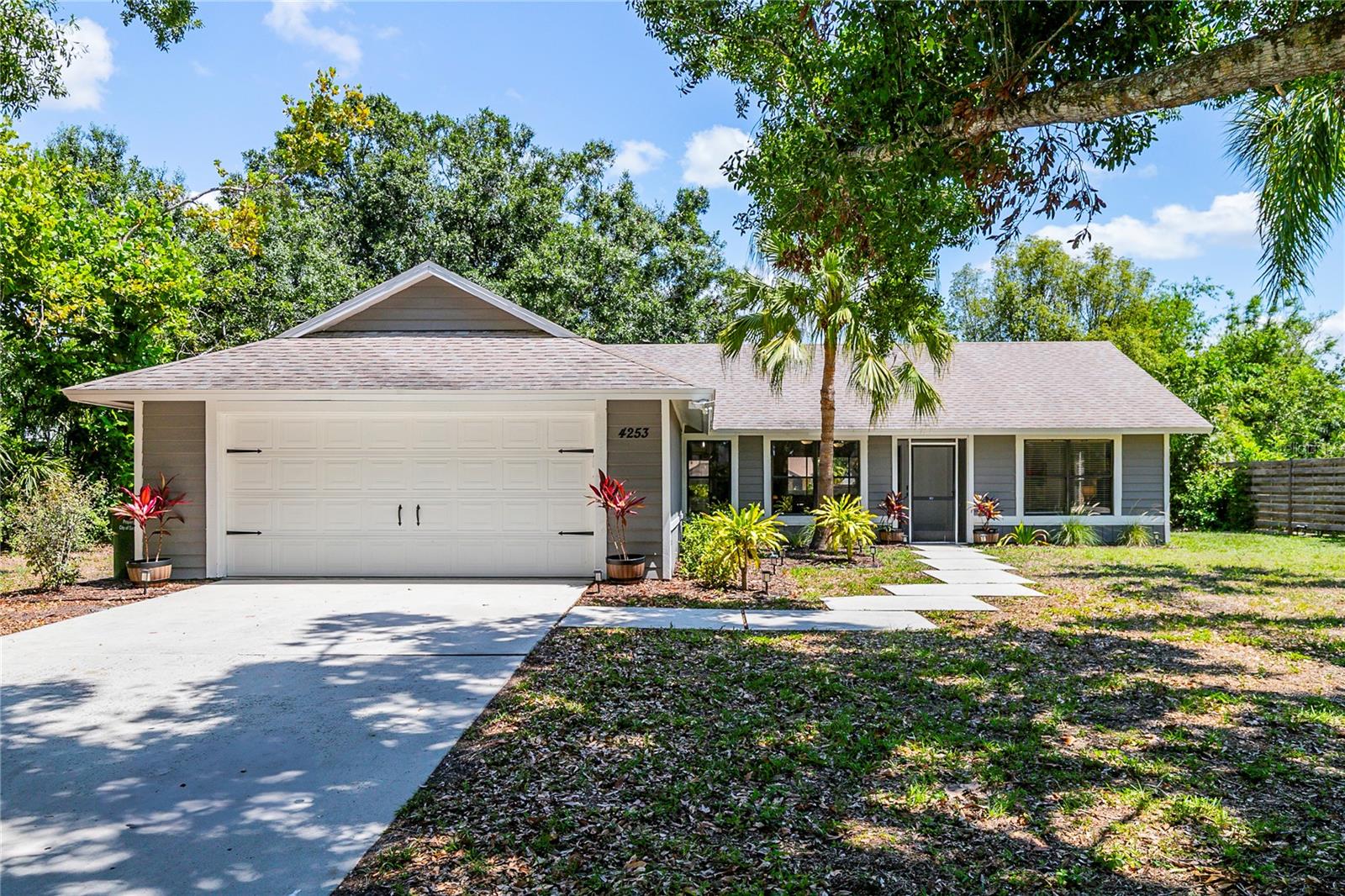 4253 PRAIRIE VIEW DR