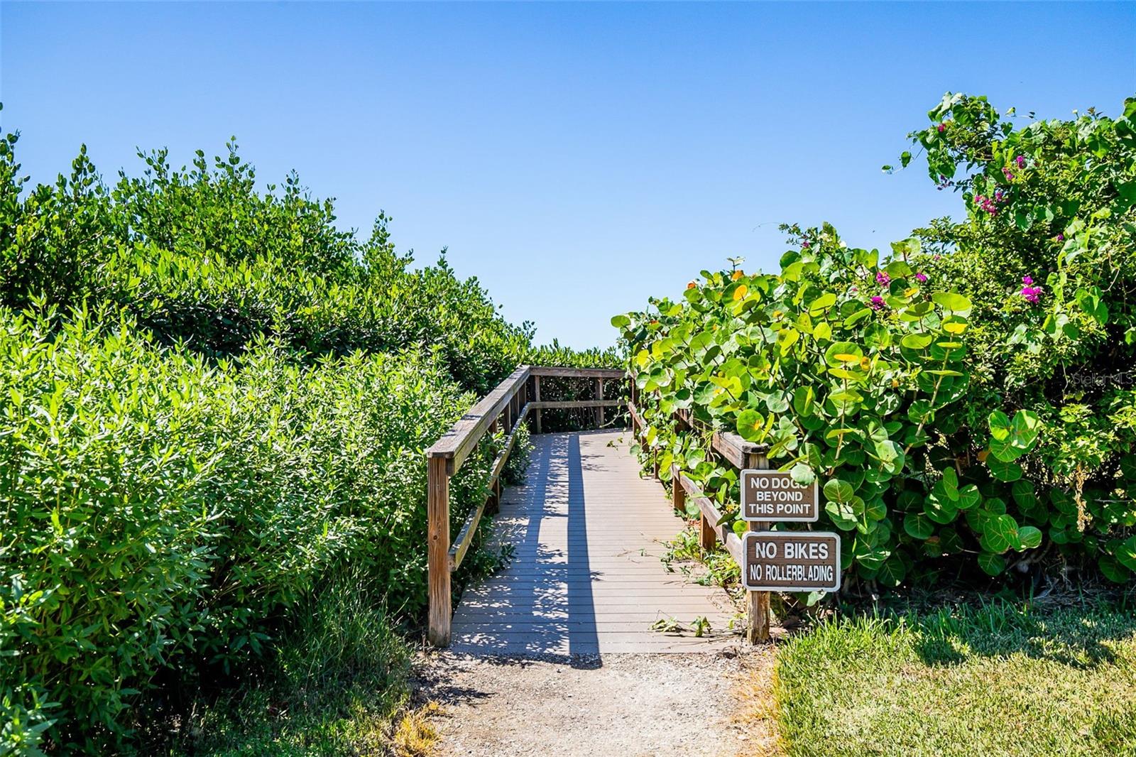 1508 PELICAN COVE RD #230