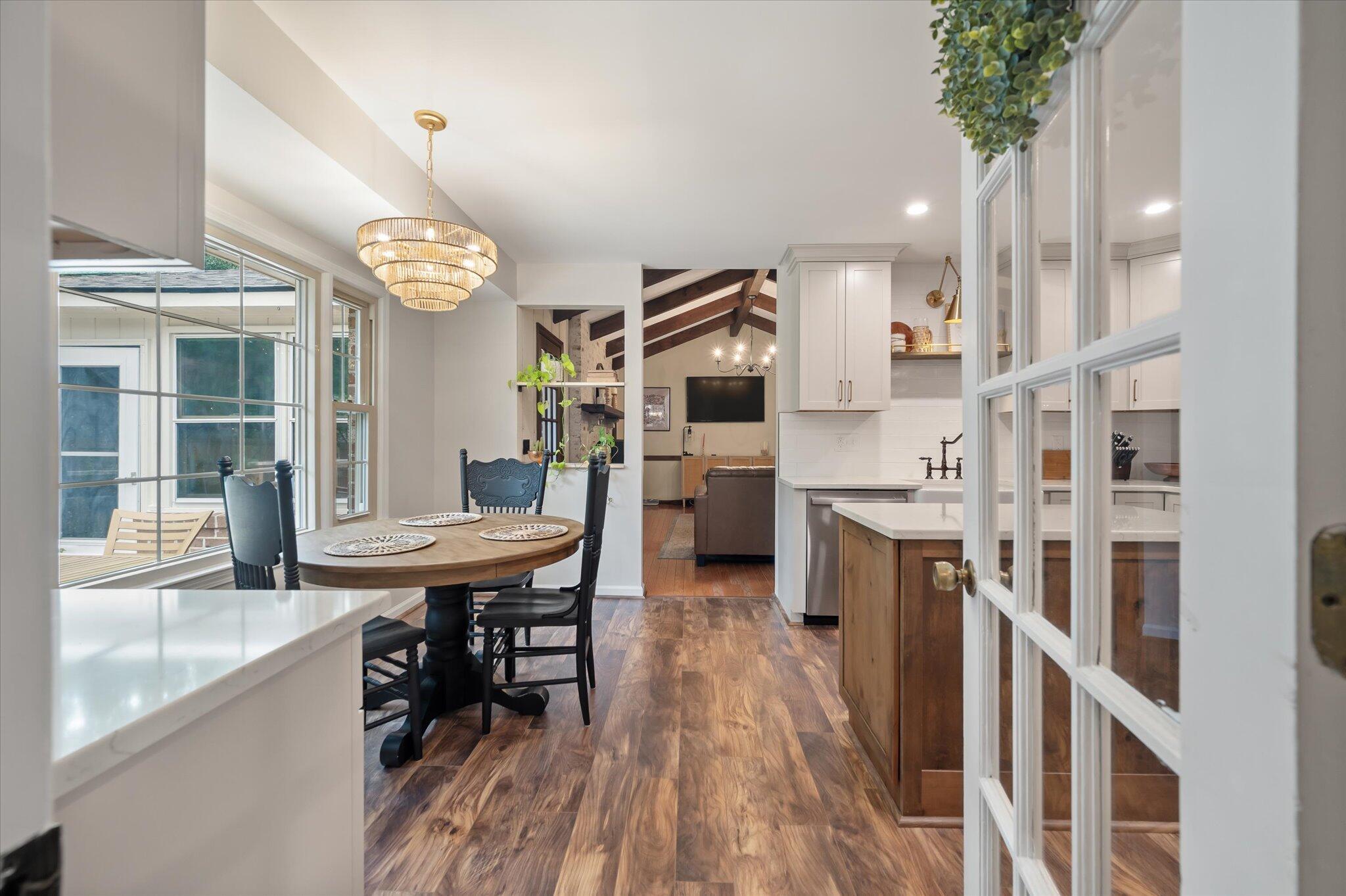 109 Lakeview Drive