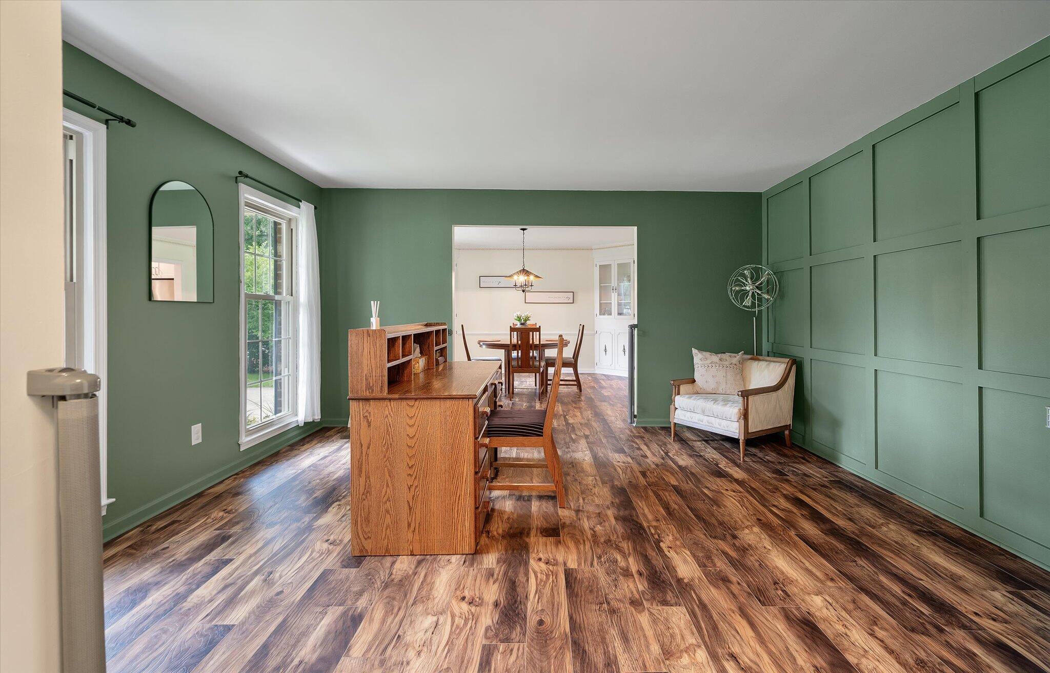 109 Lakeview Drive