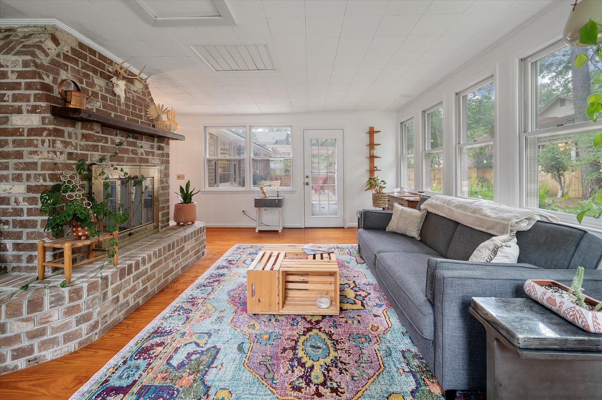 109 Lakeview Drive