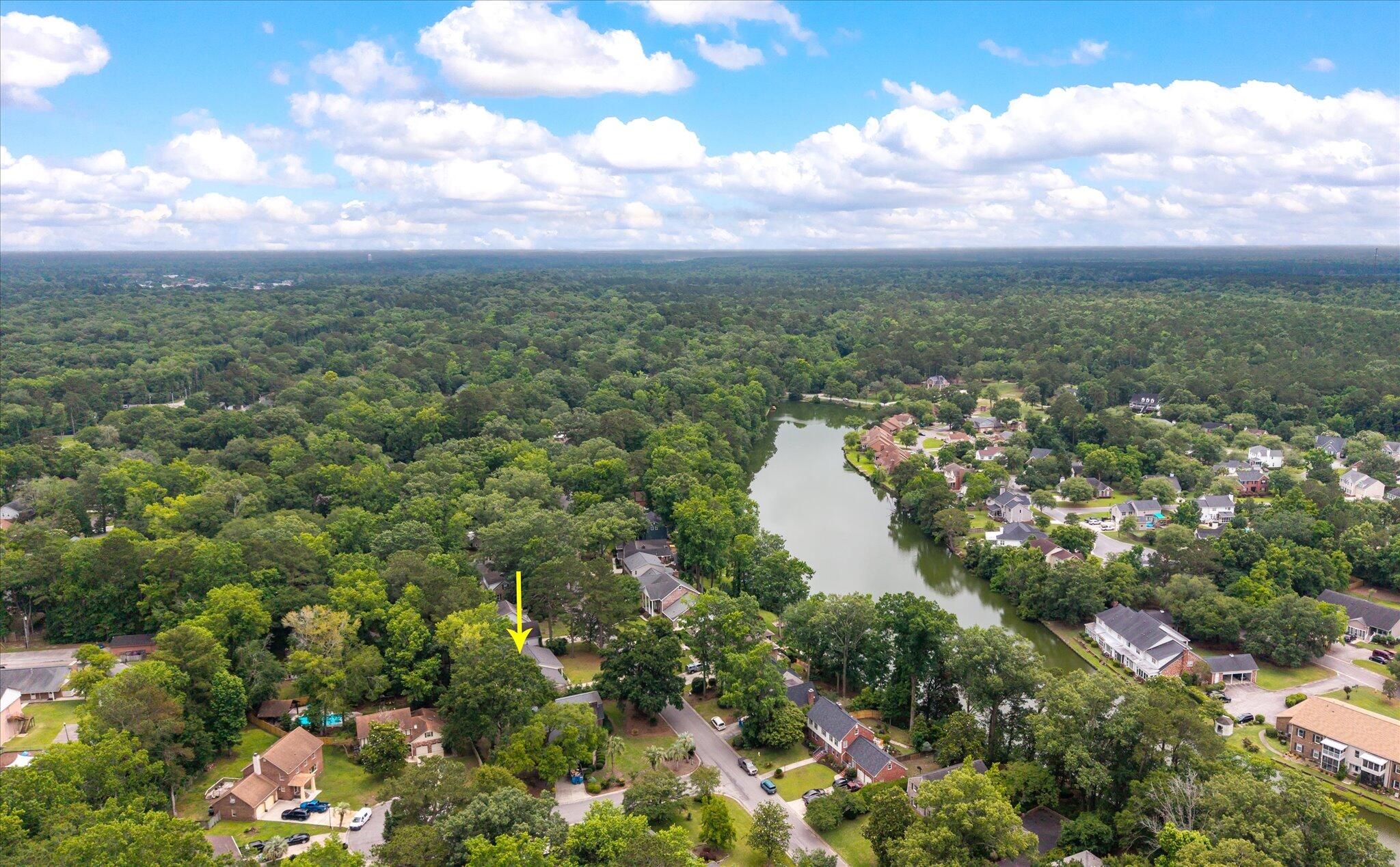109 Lakeview Drive