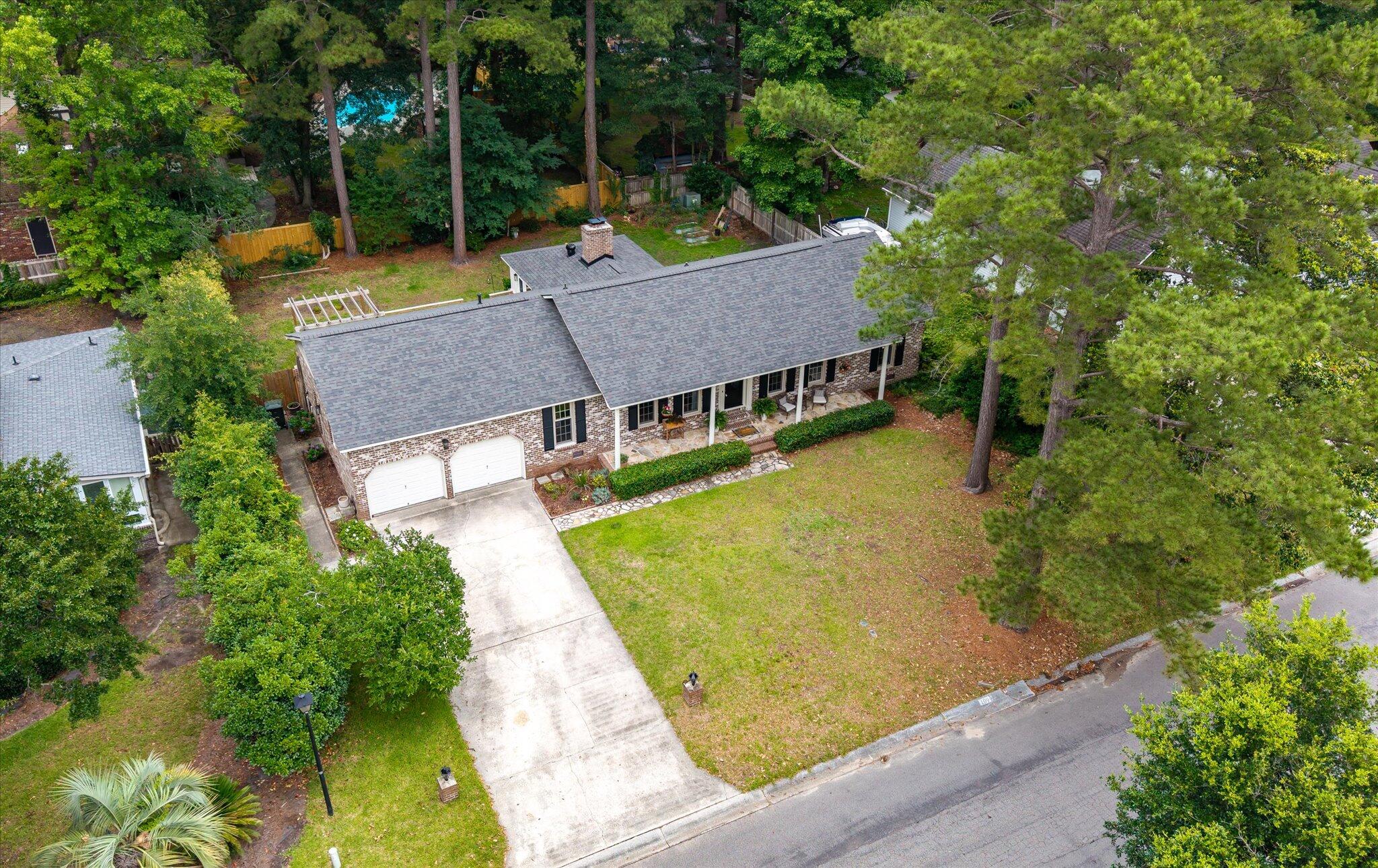 109 Lakeview Drive