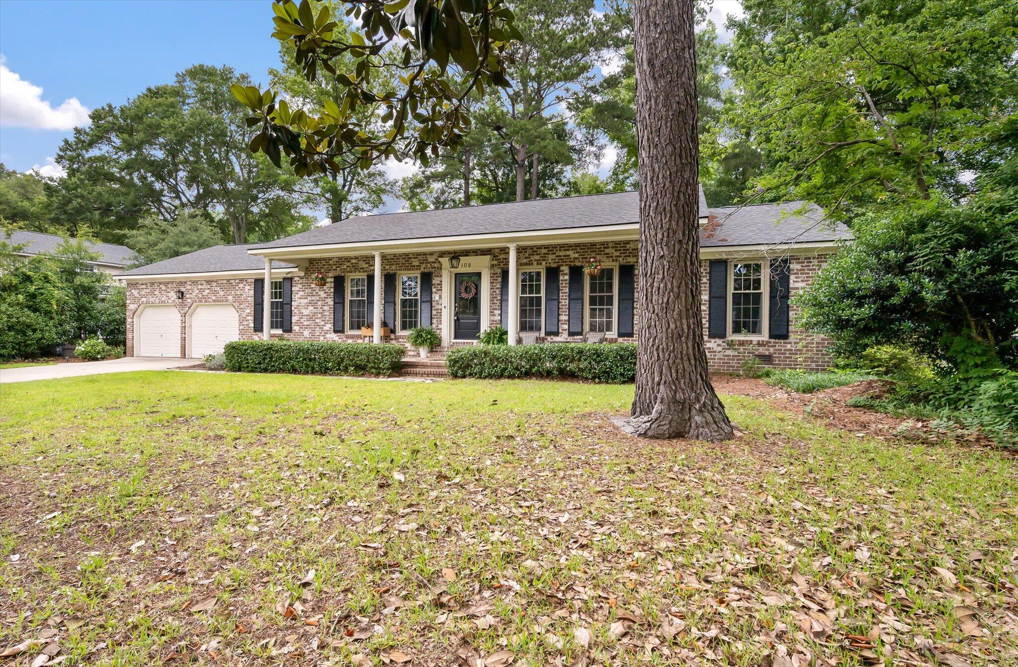 109 Lakeview Drive