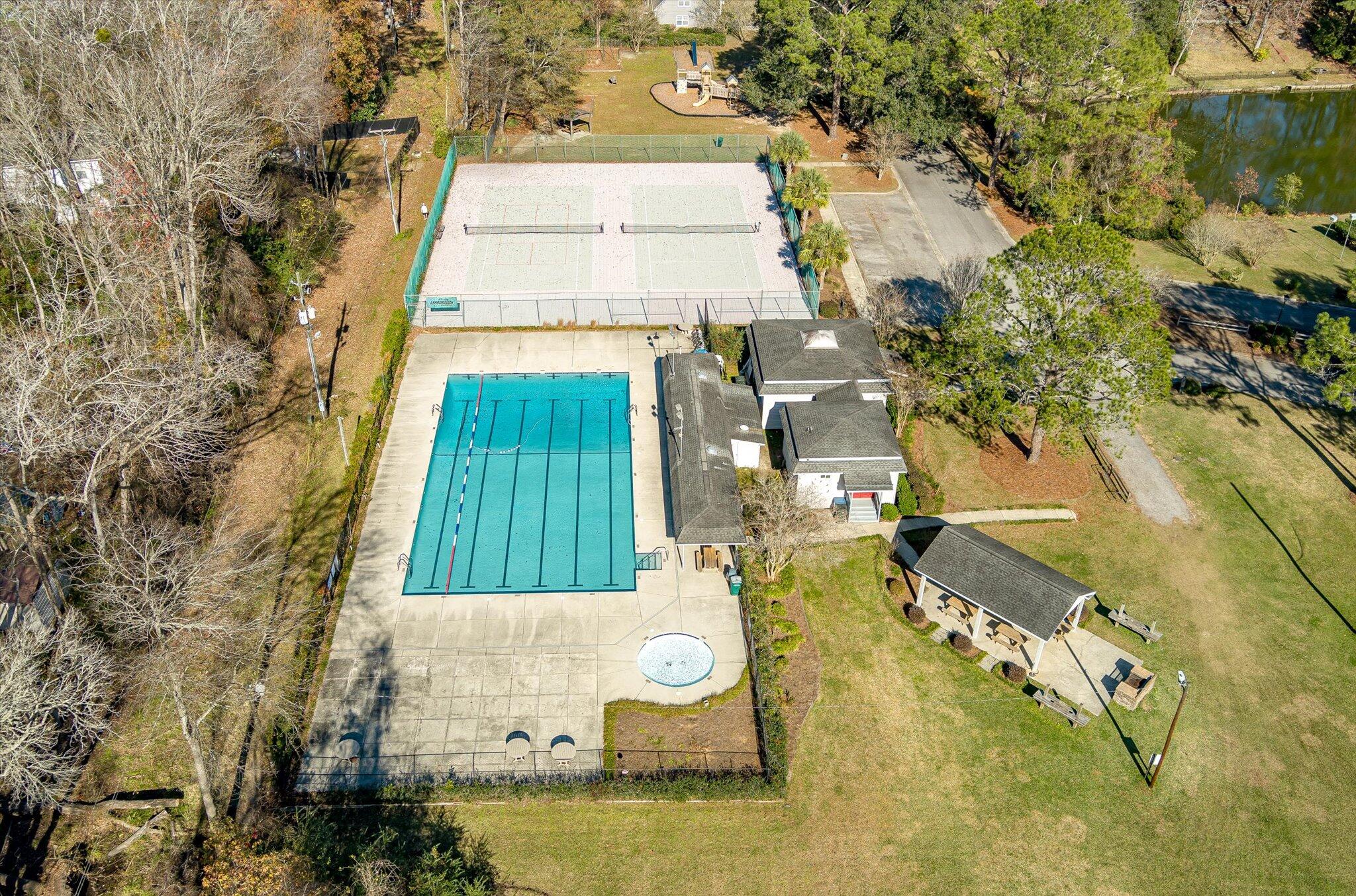 109 Lakeview Drive