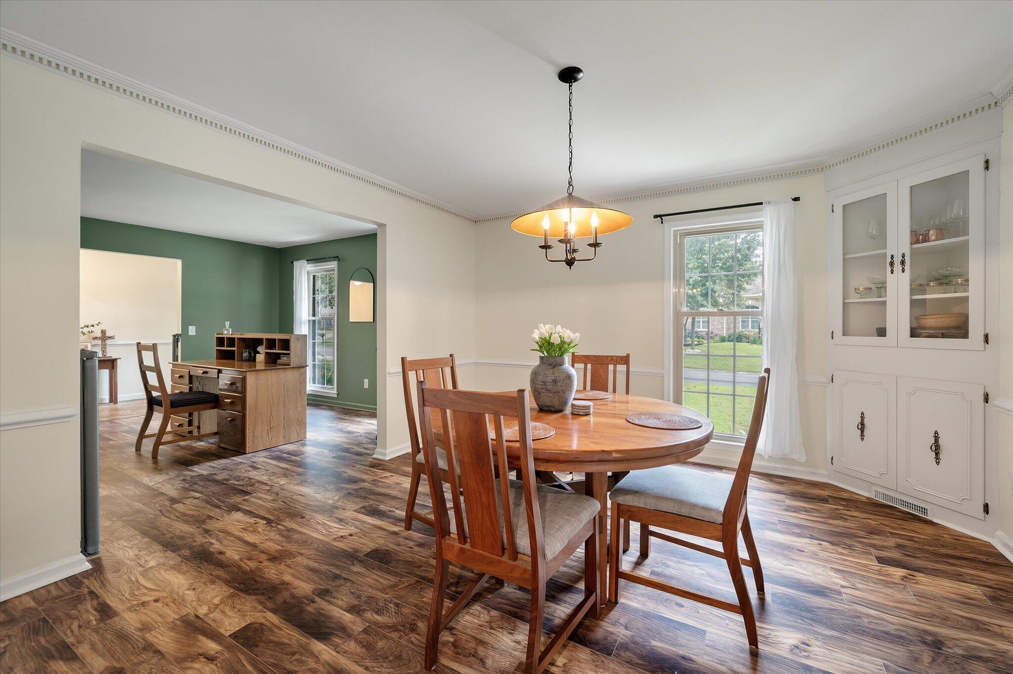 109 Lakeview Drive