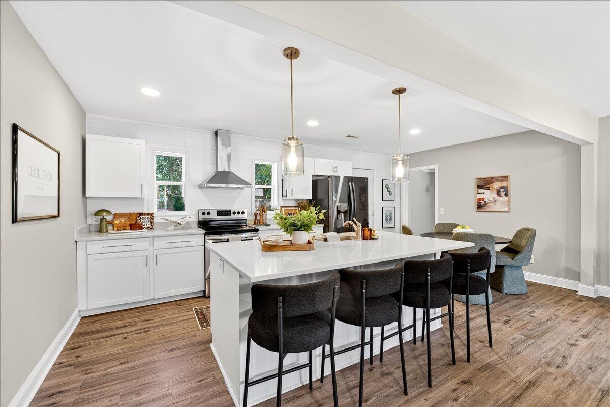712 Longfellow Road