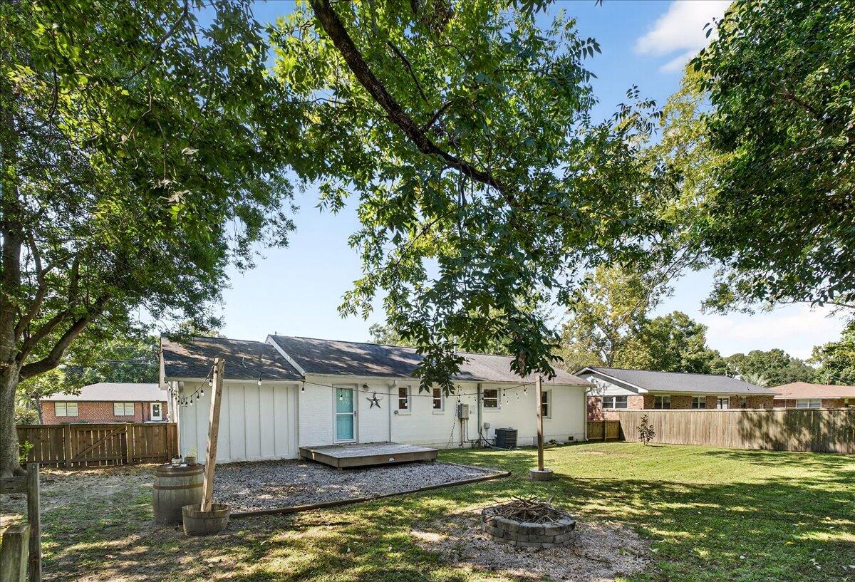 712 Longfellow Road