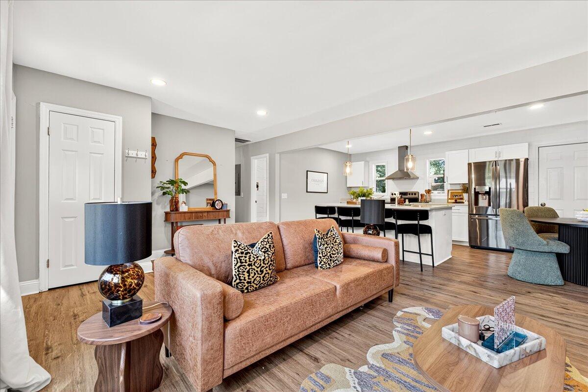 712 Longfellow Road