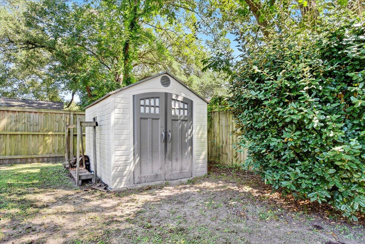 712 Longfellow Road