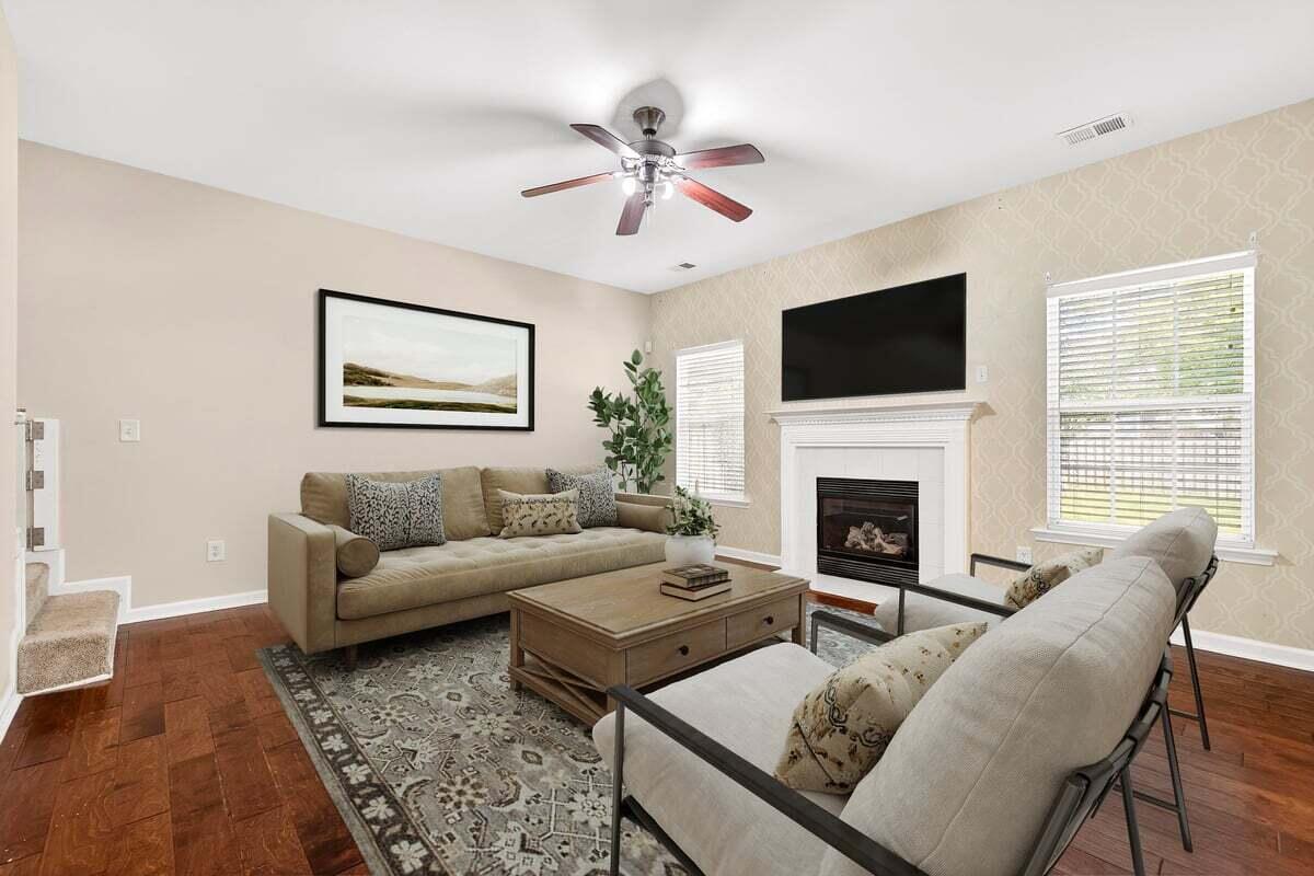 108 Corrientes Court