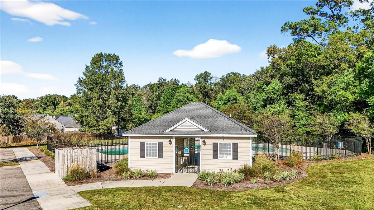 8212 Little Sydneys Way, North Charleston