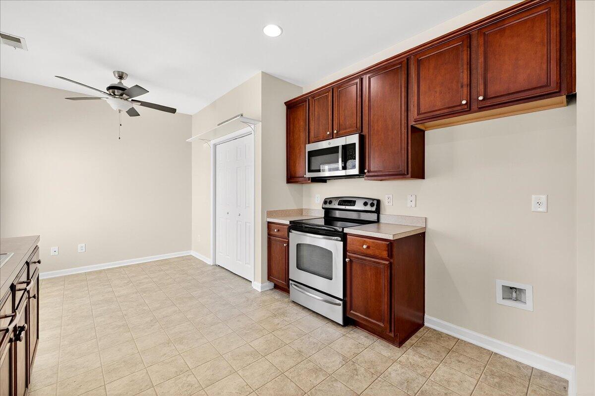 8212 Little Sydneys Way, North Charleston