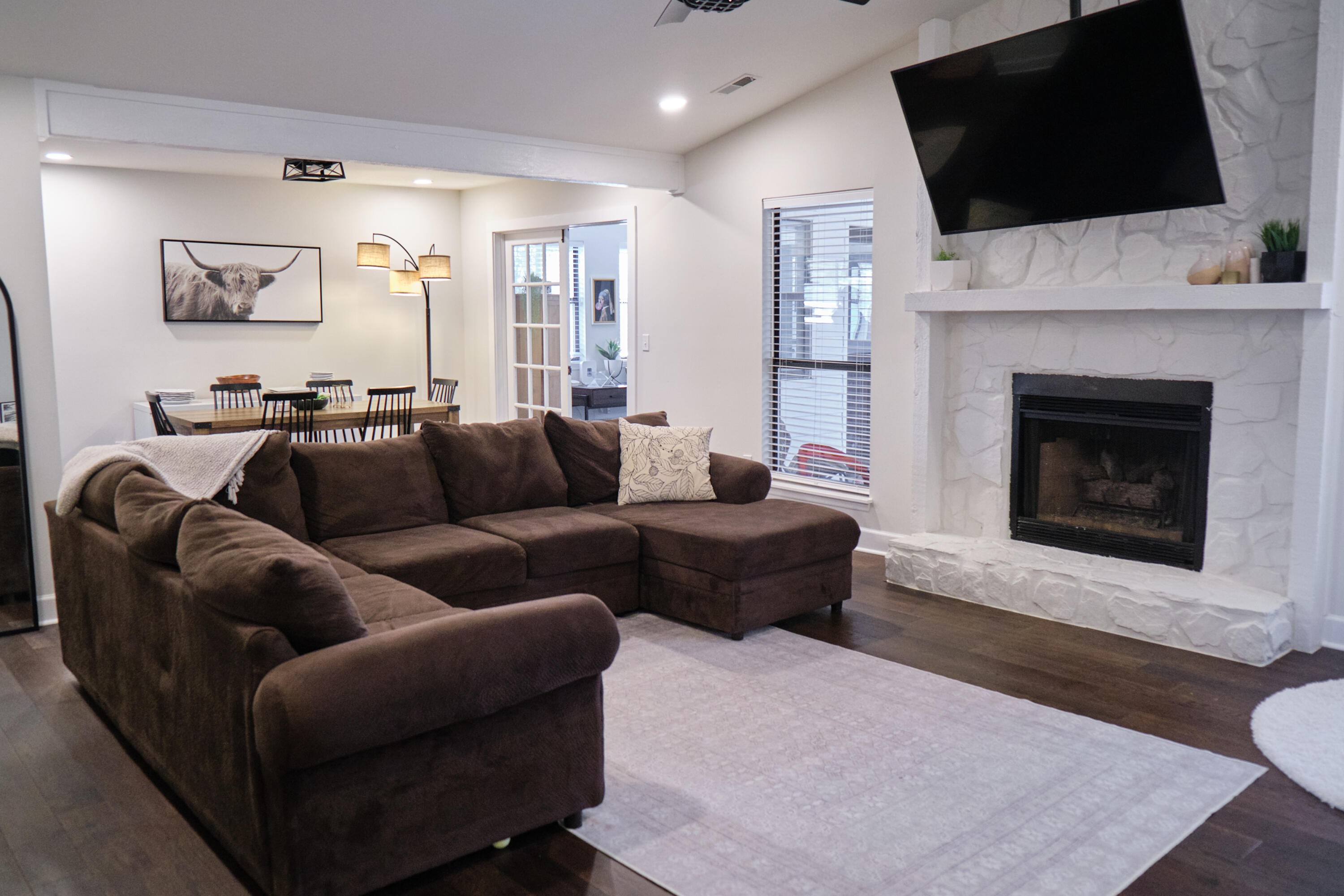 1427 Emerald Forest Parkway