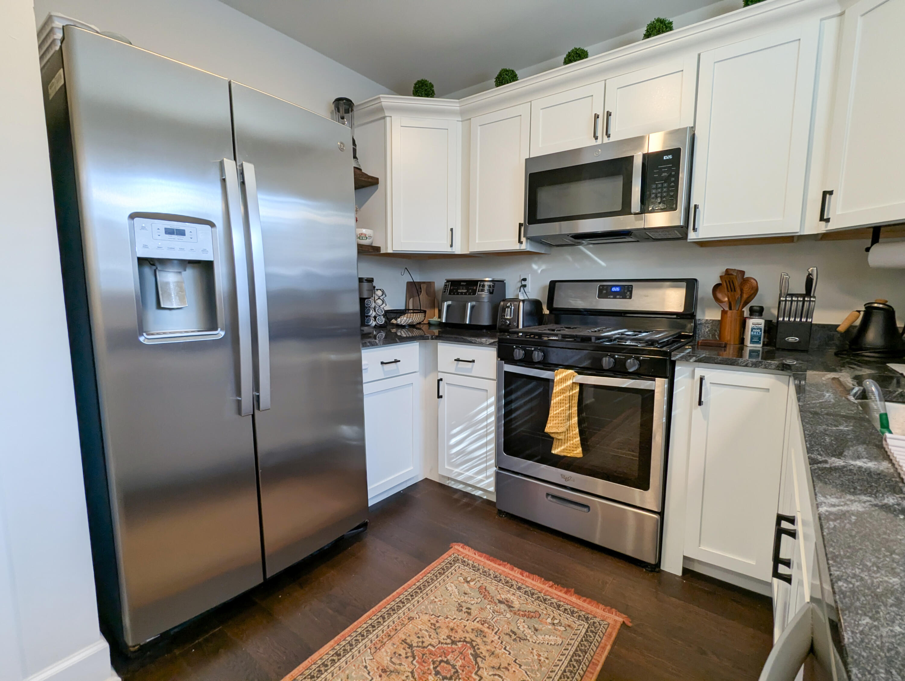 1427 Emerald Forest Parkway