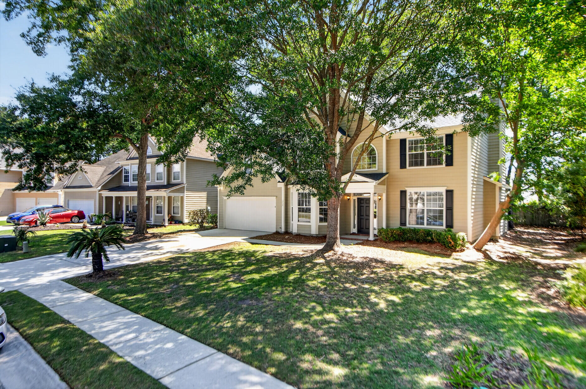 2738 Seastrand Lane