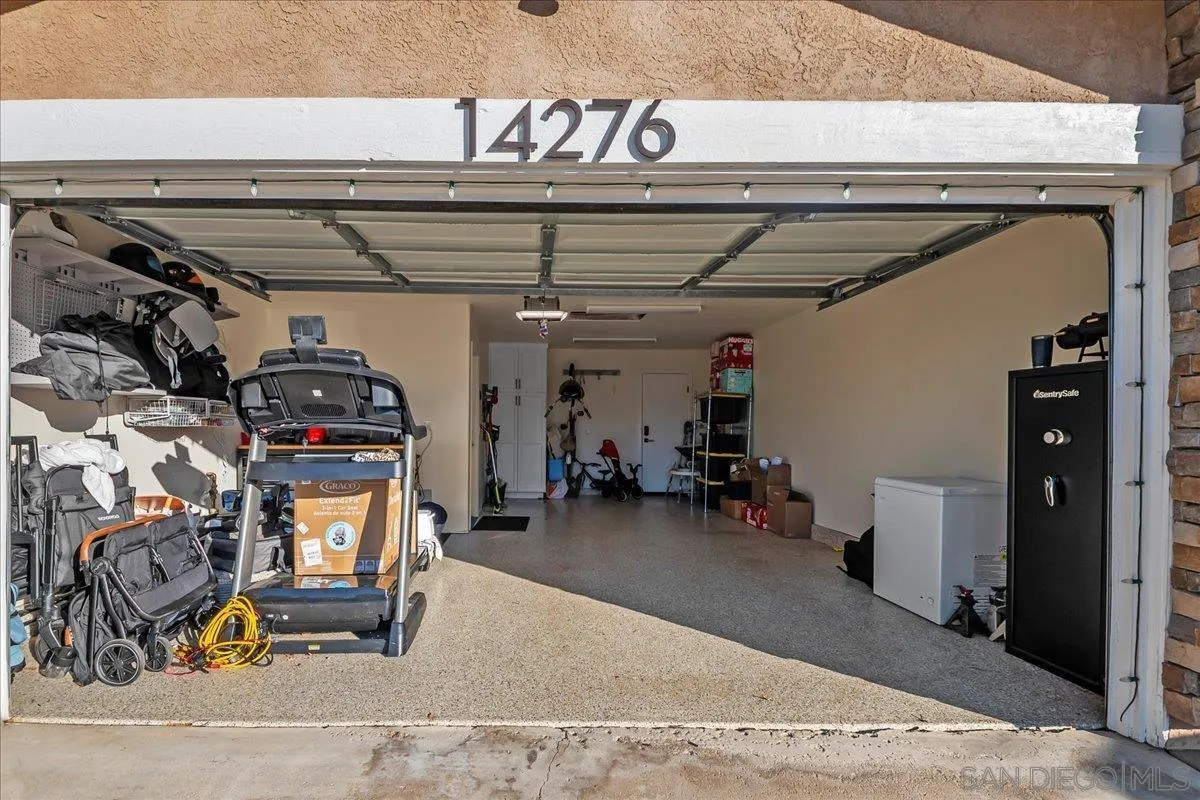 14276 Jennings Vista Way