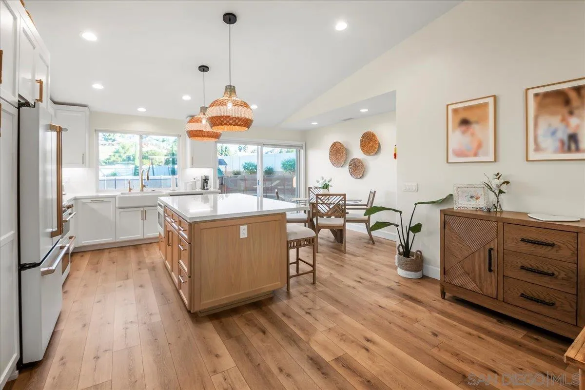 14276 Jennings Vista Way