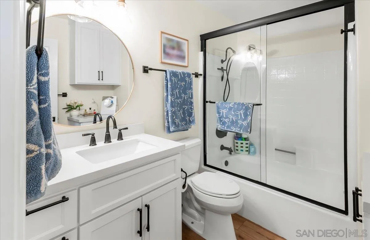 14276 Jennings Vista Way