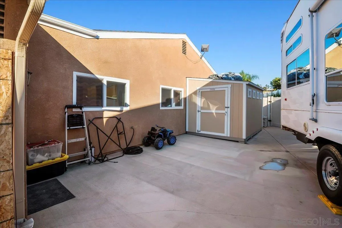 14276 Jennings Vista Way